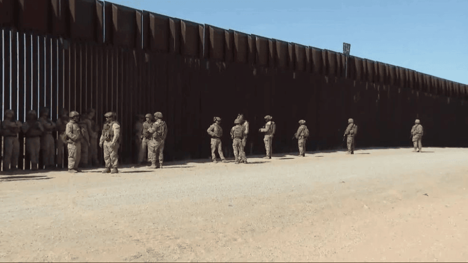Judge dismisses trespassing charges against people crossing US-Mexico border