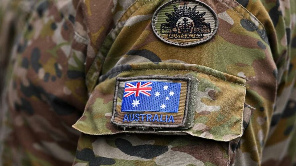 News live: ‘no way’ Australia would send troops into Iran, former ambassador to US says; Tasmanians reject stadium deal